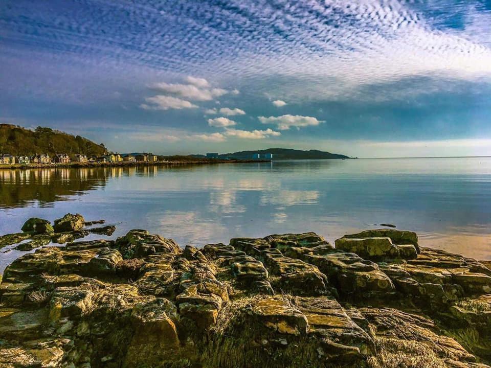On Yer Bike & Gone Fishin Villa Millport Exteriör bild